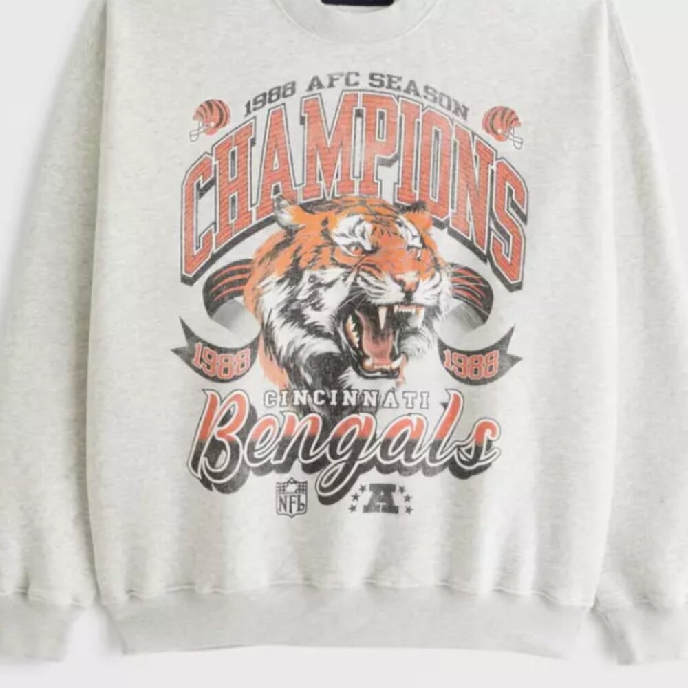 Cincinnati Bengals Football Sweatshirt Sweater Cincinnati Bengals Retro Shirt - Picture 2 of 3